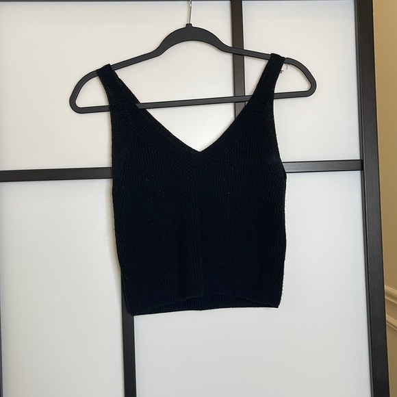 Knit looking crop top - Picture 1 of 2